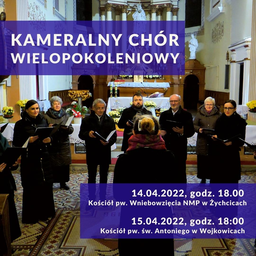 Plakat na koncert Kameralnego Chóru Wielopokoleniowego Miejskiego Ośrodka Kultury w Wojkowicach na Triduum Paschalne 2022 w wojkowickich parafiach. Na zdjęciu widoczni członkowie i dyrygent chóru w kościele.