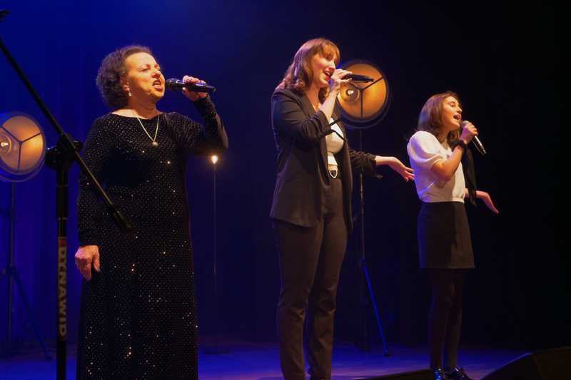 Dzień Kobiet - Miejski Ośrodek Kultury w Wojkowicach - 10.03.2024